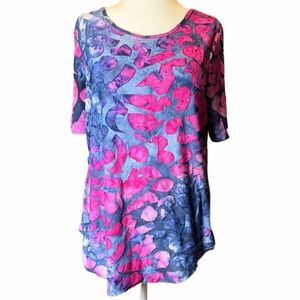 Karen Kane Abstract Print Top – Size L
Condition: Good Pre-Loved Condition